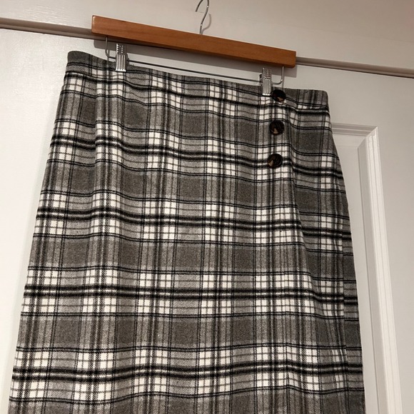 NWOT Jessica London Wool Plaid Midi Skirt Button Accent Side Zip Women's 16W - Picture 3 of 11